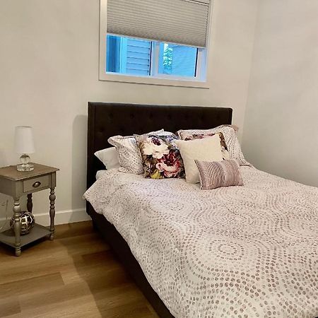 Adorable 1 Bedroom Suite- A Skip To Galloping Goose Victoria Dış mekan fotoğraf